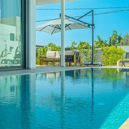 Romeo With Private Pool 빌라 *